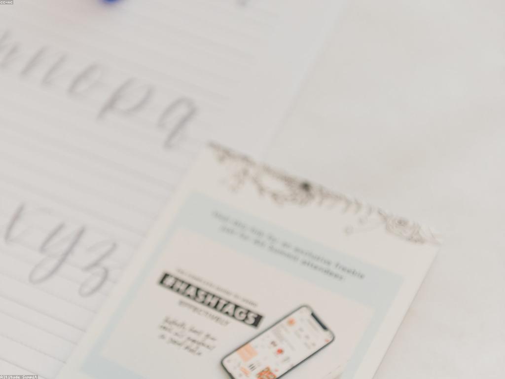 គន្លឹះនិងយុទ្ធសាស្ត្រ: ការបង្កើតជោគជ័យនៅក្នុងពិភពអាជីវកម្ម